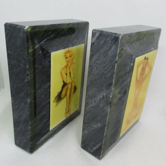 VARGA NOV. 1943 & DEC.1944 Marble Paperweight The Heirloom Tradition - Picture 6 of 11